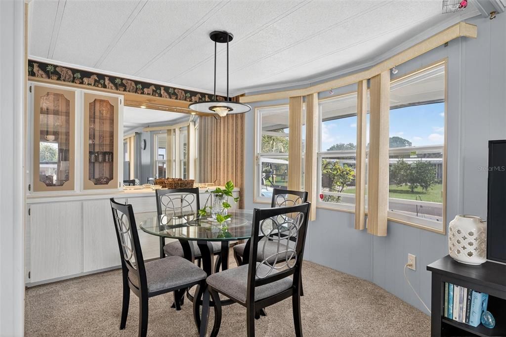 For Sale: $186,000 (2 beds, 2 baths, 1432 Square Feet)