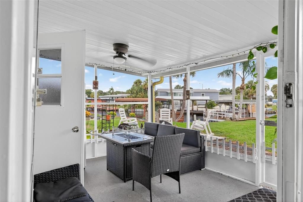 For Sale: $186,000 (2 beds, 2 baths, 1432 Square Feet)