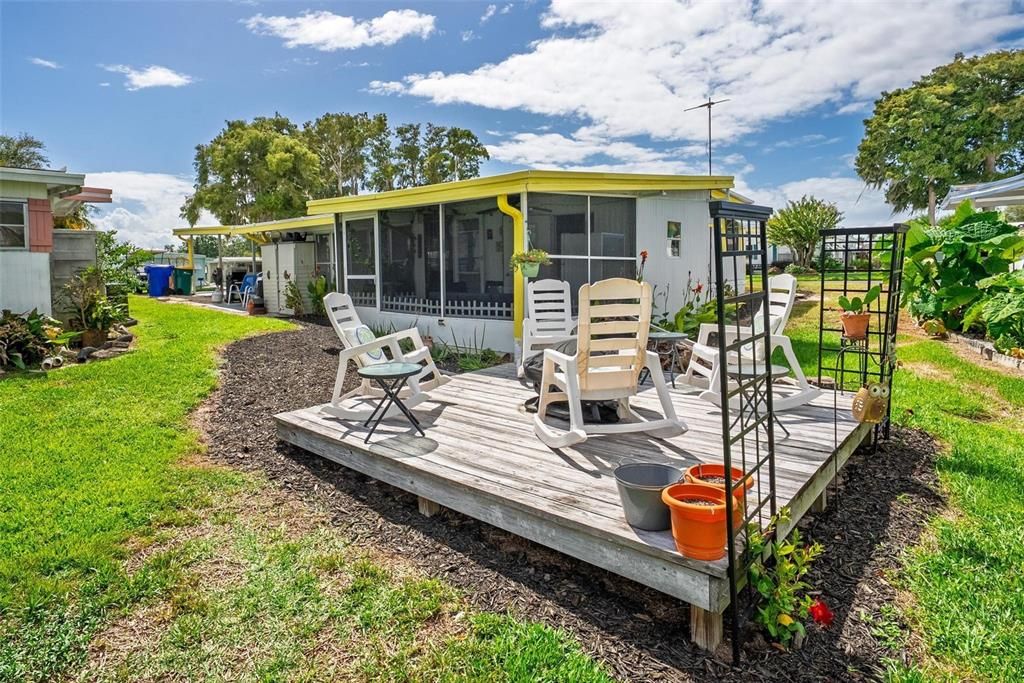 For Sale: $186,000 (2 beds, 2 baths, 1432 Square Feet)