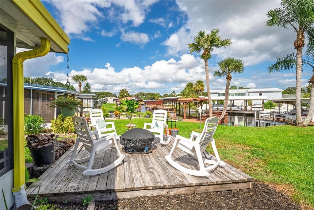 For Sale: $186,000 (2 beds, 2 baths, 1432 Square Feet)