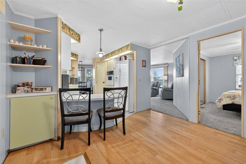 For Sale: $186,000 (2 beds, 2 baths, 1432 Square Feet)