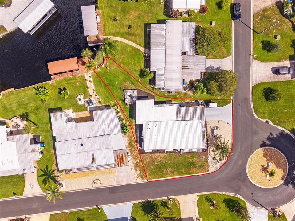 For Sale: $186,000 (2 beds, 2 baths, 1432 Square Feet)