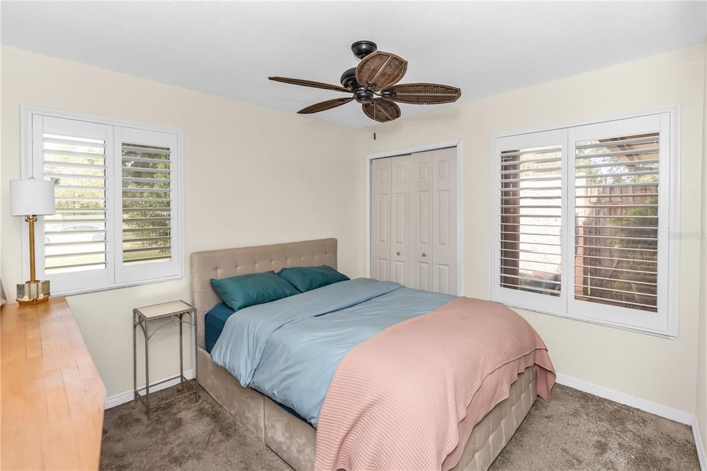 待售: $300,000 (3 贝兹, 2 浴室, 1451 平方英尺)