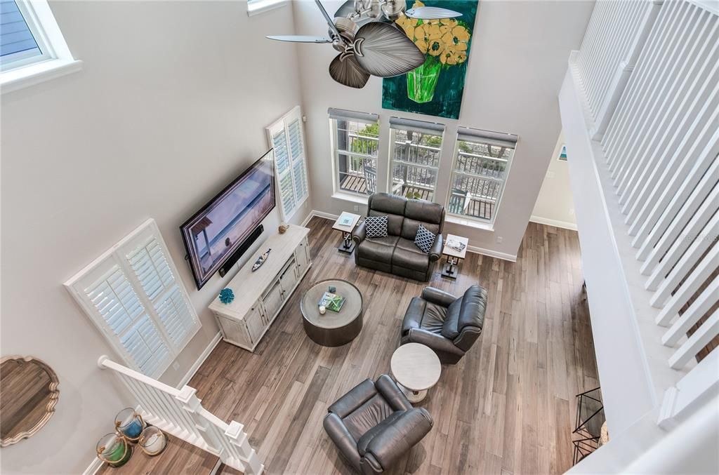 En Venta: $1,425,000 (3 camas, 3 baños, 2407 Pies cuadrados)