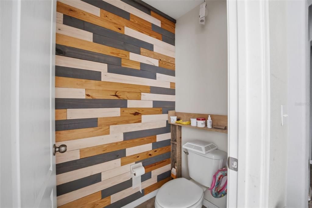 Active With Contract: $325,000 (5 beds, 3 baths, 3305 Square Feet)