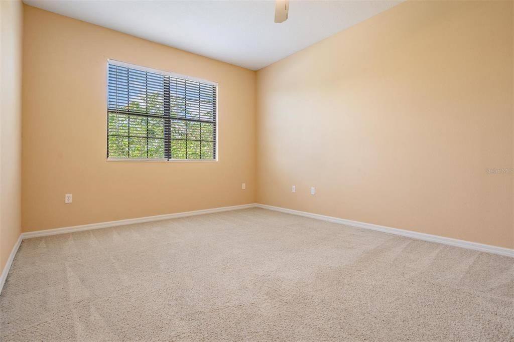 En Venta: $675,000 (5 camas, 3 baños, 4146 Pies cuadrados)