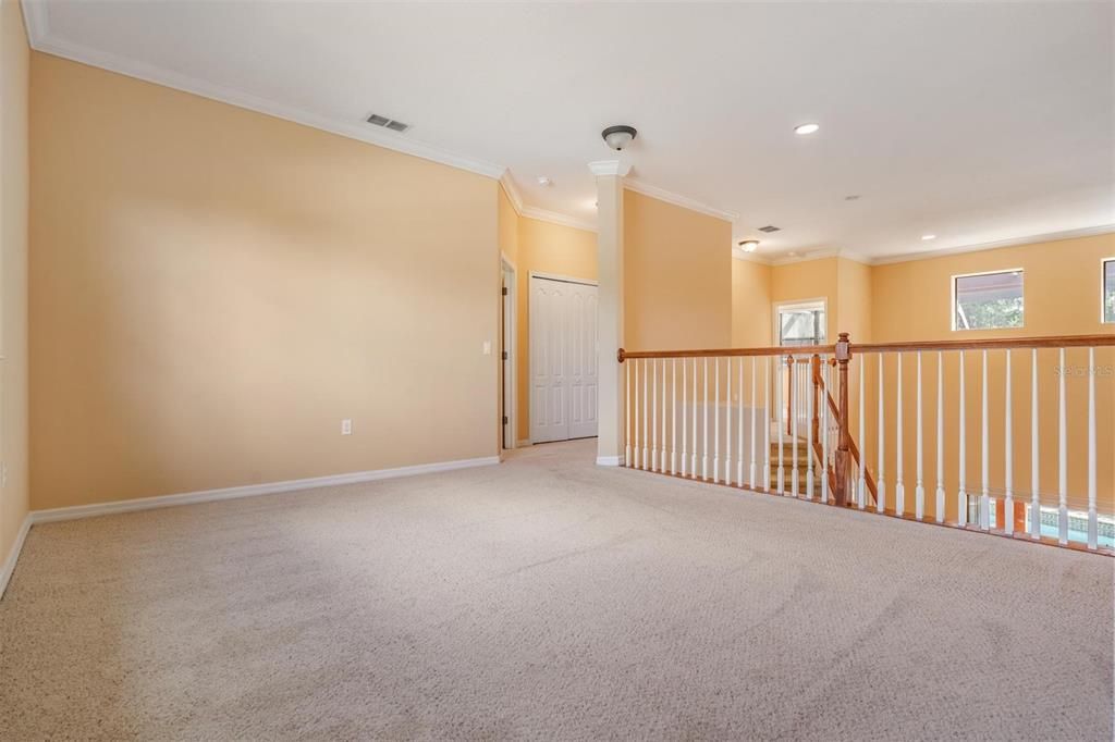 En Venta: $675,000 (5 camas, 3 baños, 4146 Pies cuadrados)