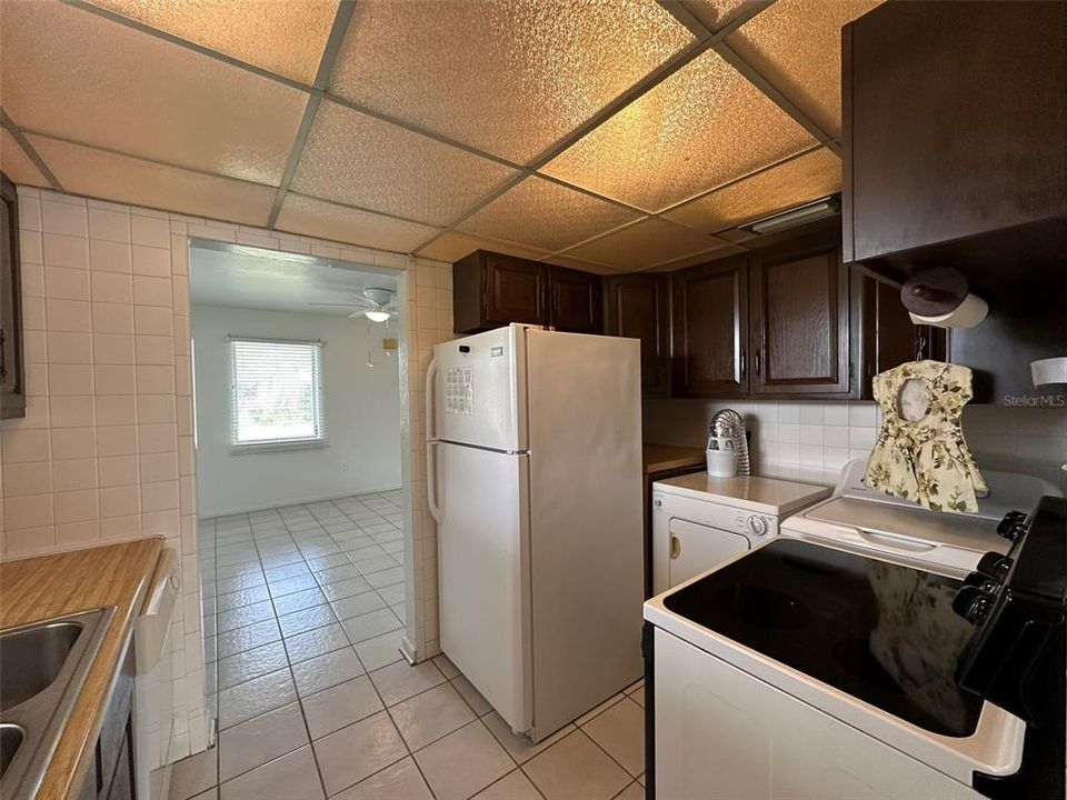 В аренду: $1,300 (3 спален, 2 ванн, 1482 Квадратных фут)