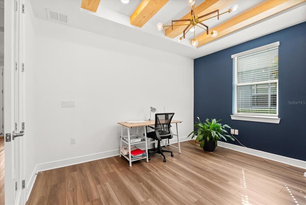 For Sale: $1,159,420 (5 beds, 4 baths, 3998 Square Feet)