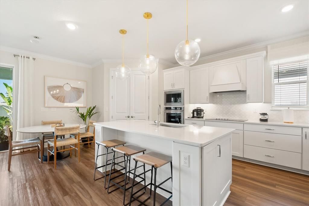 For Sale: $1,159,420 (5 beds, 4 baths, 3998 Square Feet)