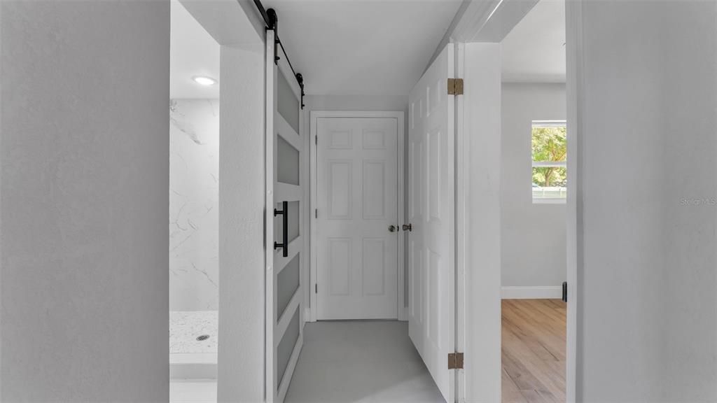 合同活跃: $290,000 (4 贝兹, 2 浴室, 1488 平方英尺)