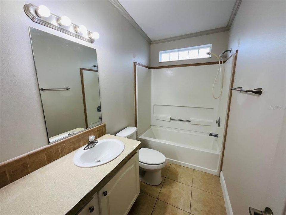 待售: $189,900 (2 贝兹, 2 浴室, 1288 平方英尺)