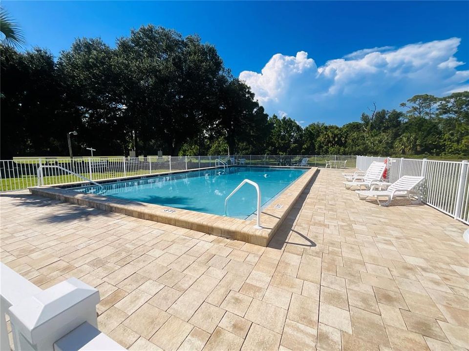 待售: $189,900 (2 贝兹, 2 浴室, 1288 平方英尺)