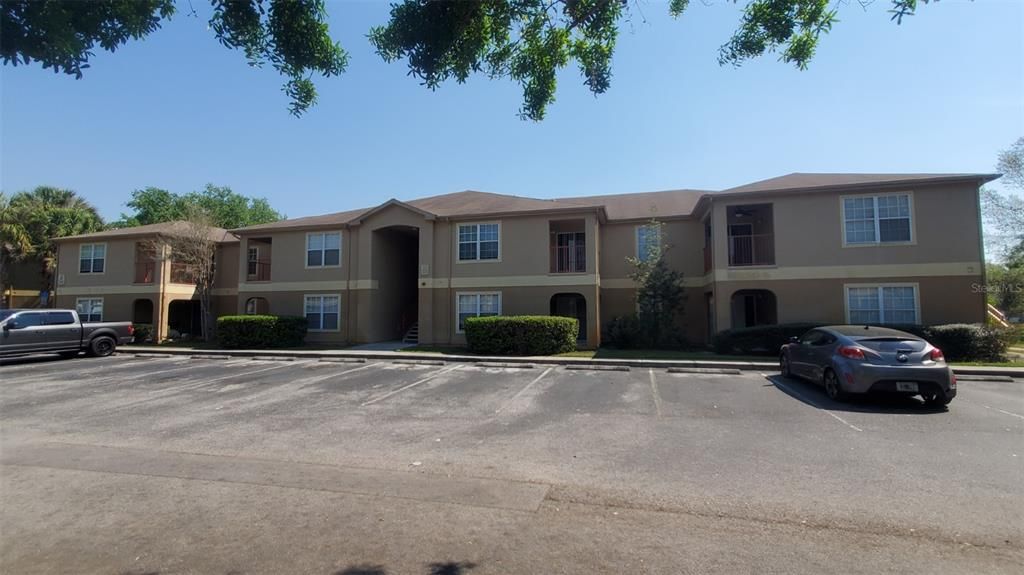 出租: $1,425 (2 贝兹, 2 浴室, 971 平方英尺)