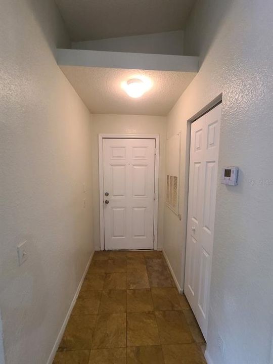 出租: $1,425 (2 贝兹, 2 浴室, 971 平方英尺)