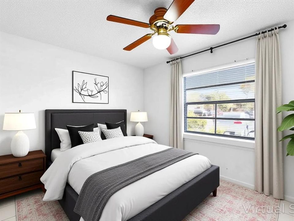 待售: $185,000 (2 贝兹, 2 浴室, 991 平方英尺)