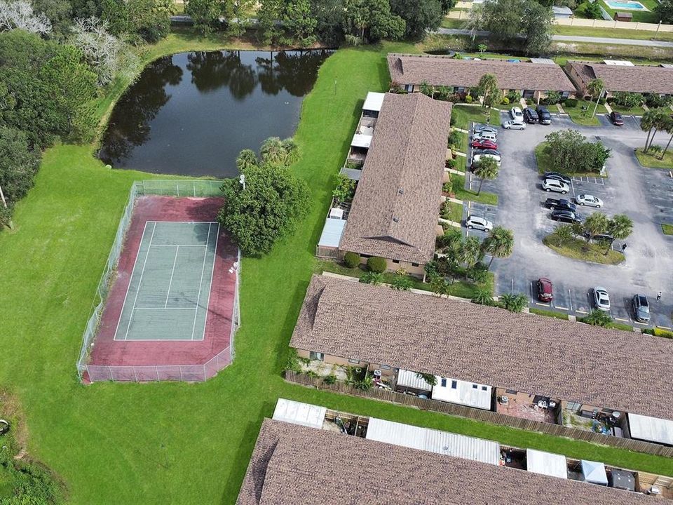 待售: $185,000 (2 贝兹, 2 浴室, 991 平方英尺)