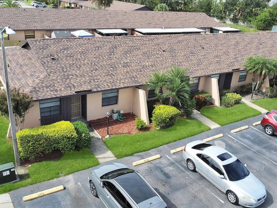 待售: $185,000 (2 贝兹, 2 浴室, 991 平方英尺)