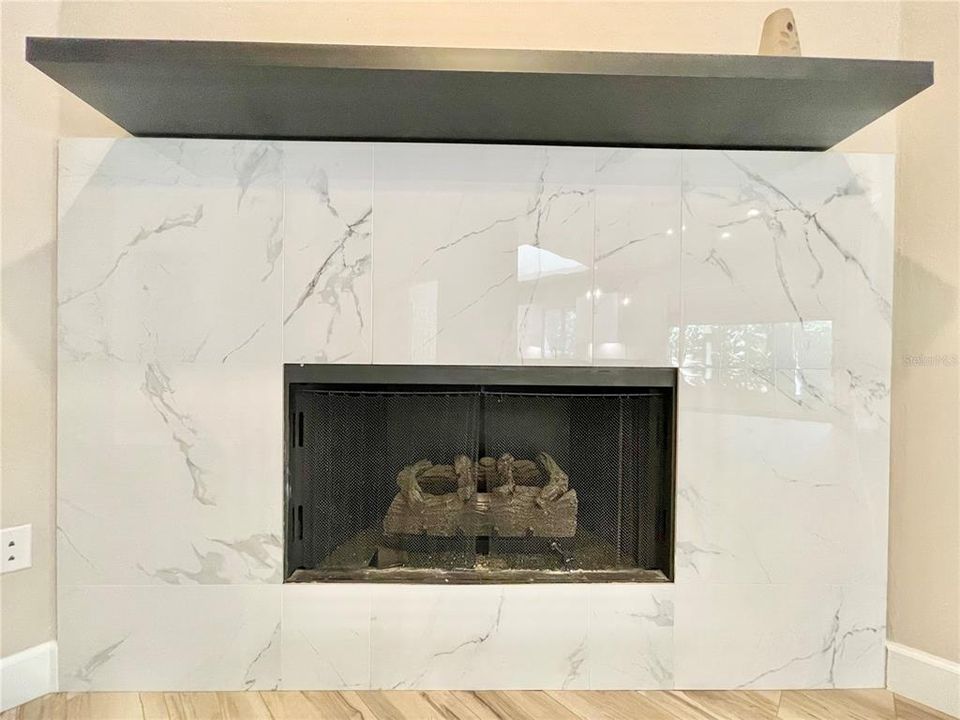 На продажу: $540,000 (4 спален, 2 ванн, 2069 Квадратных фут)