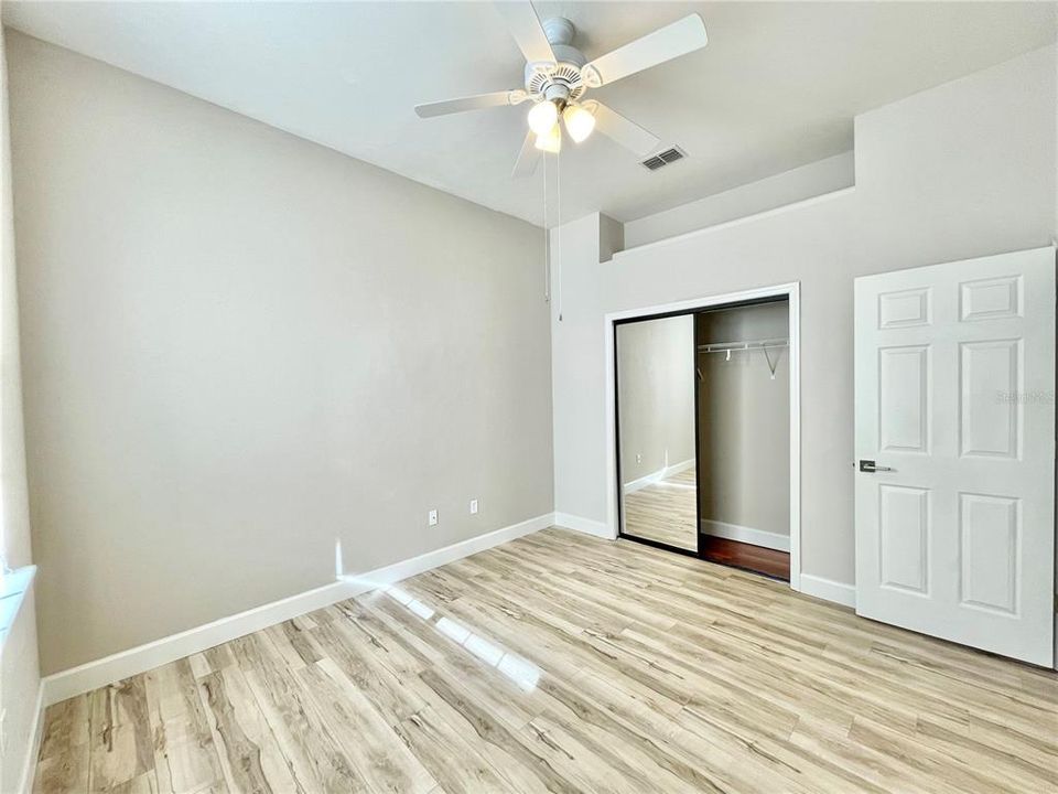 На продажу: $540,000 (4 спален, 2 ванн, 2069 Квадратных фут)