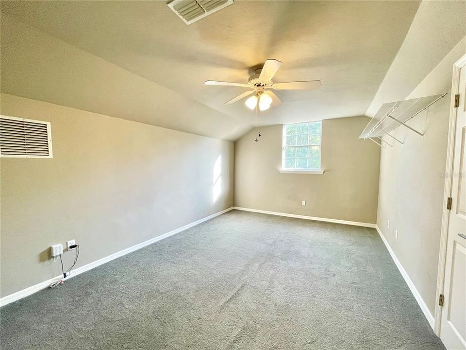 На продажу: $540,000 (4 спален, 2 ванн, 2069 Квадратных фут)