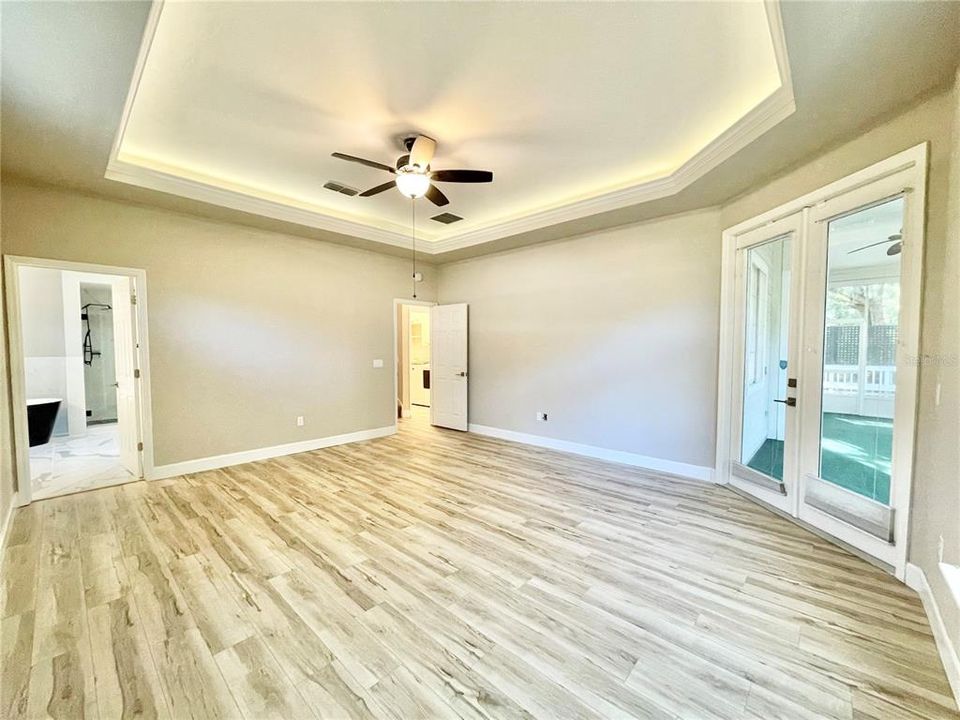 На продажу: $540,000 (4 спален, 2 ванн, 2069 Квадратных фут)