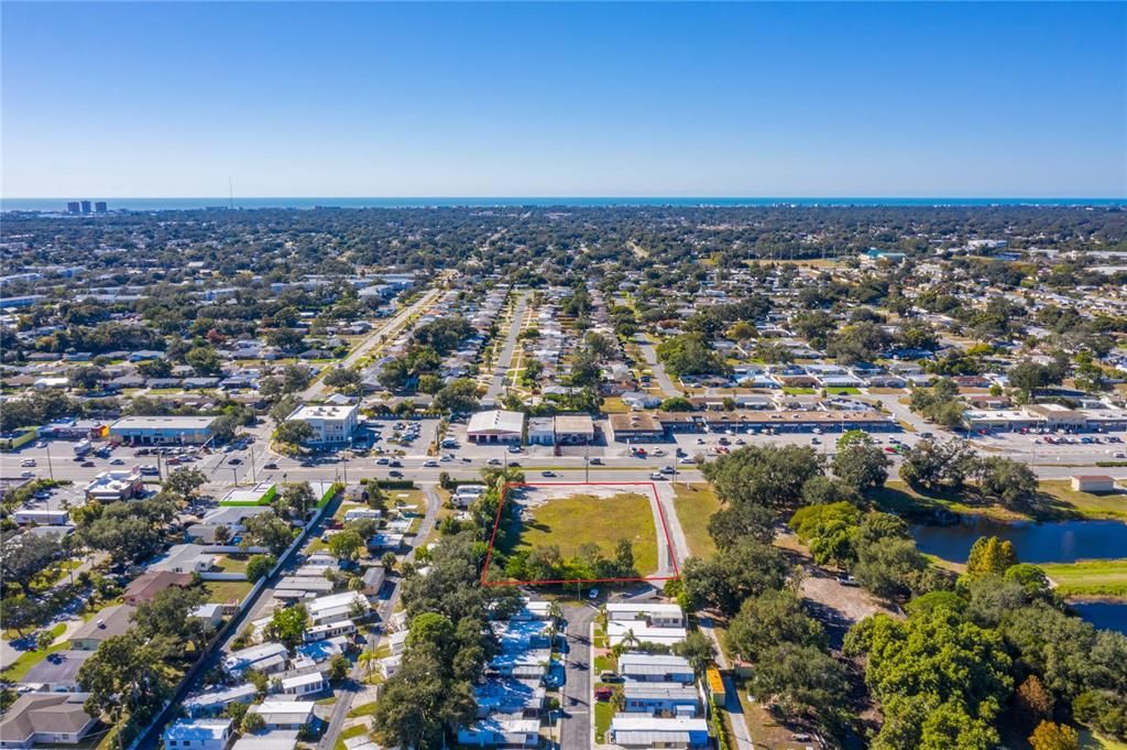 For Sale: $1,100,000 (1.05 acres)