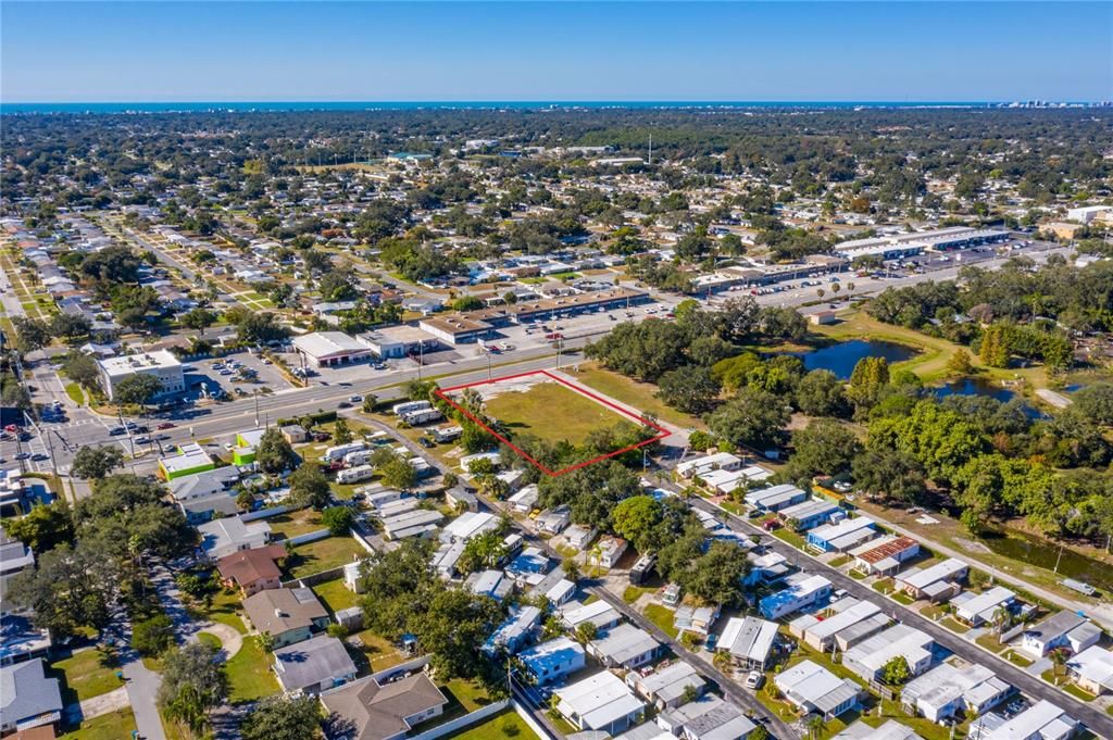 For Sale: $1,100,000 (1.05 acres)