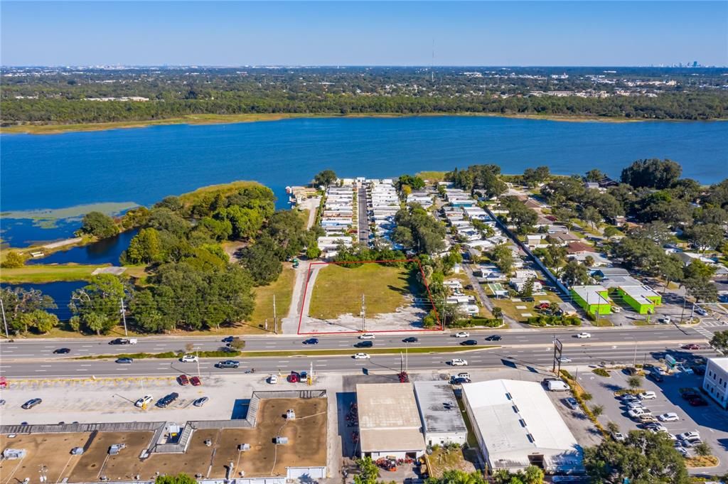 For Sale: $1,100,000 (1.05 acres)