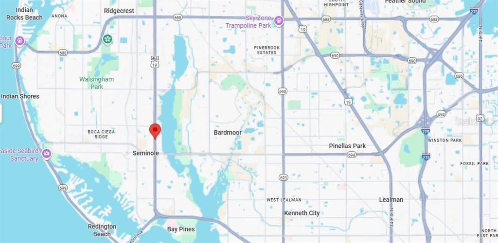 For Sale: $1,100,000 (1.05 acres)