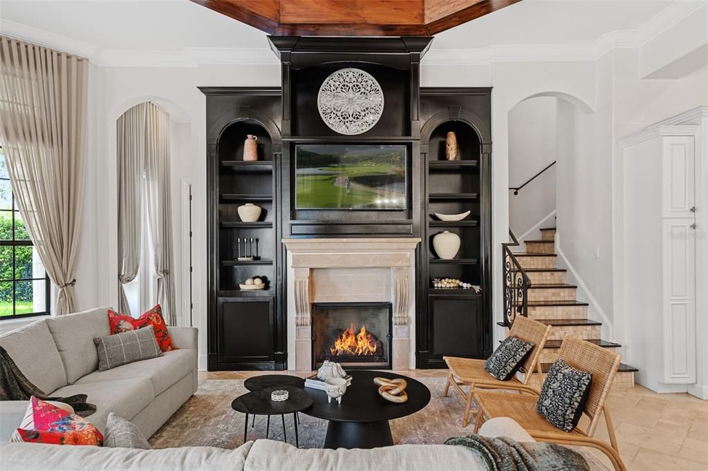 出租: $15,000 (5 贝兹, 5 浴室, 5339 平方英尺)