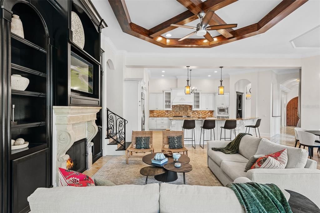 出租: $15,000 (5 贝兹, 5 浴室, 5339 平方英尺)