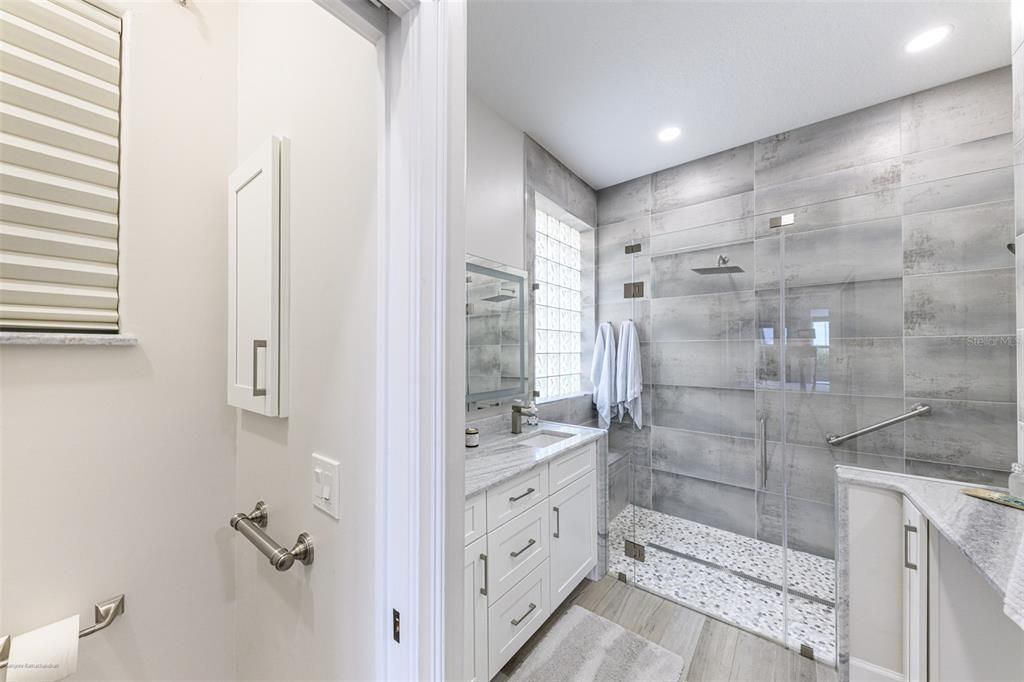 En Renta: $7,000 (3 camas, 3 baños, 2237 Pies cuadrados)