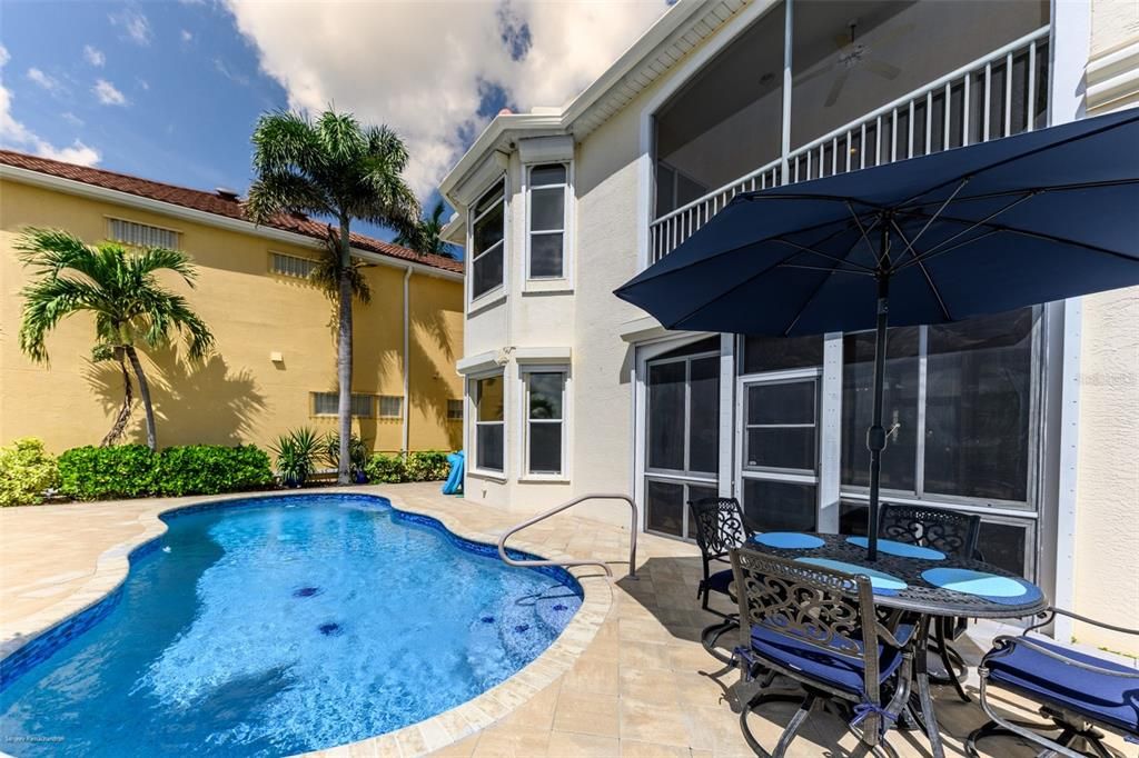 En Renta: $7,000 (3 camas, 3 baños, 2237 Pies cuadrados)