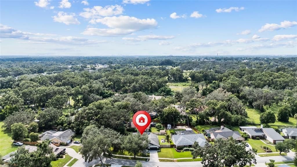 合同活跃: $524,900 (4 贝兹, 2 浴室, 1927 平方英尺)