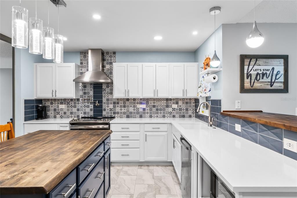 合同活跃: $524,900 (4 贝兹, 2 浴室, 1927 平方英尺)