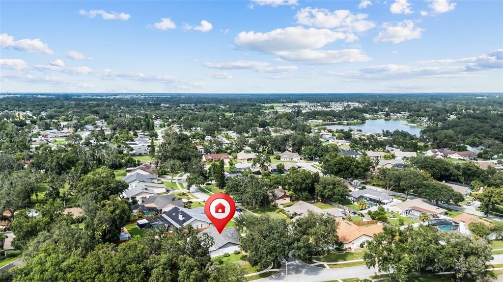 合同活跃: $524,900 (4 贝兹, 2 浴室, 1927 平方英尺)