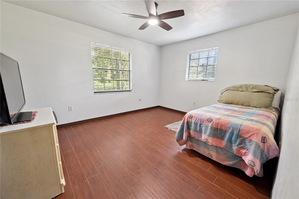 For Sale: $585,000 (3 beds, 2 baths, 2385 Square Feet)