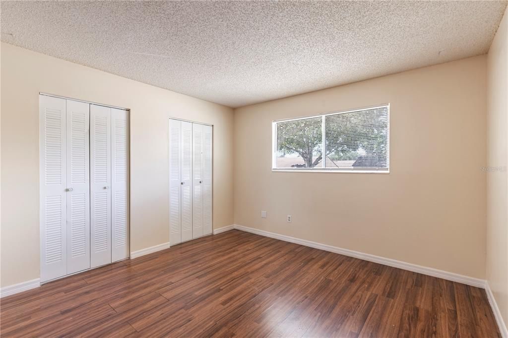 For Sale: $145,000 (3 beds, 2 baths, 1140 Square Feet)