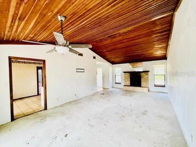 На продажу: $246,500 (3 спален, 2 ванн, 1533 Квадратных фут)