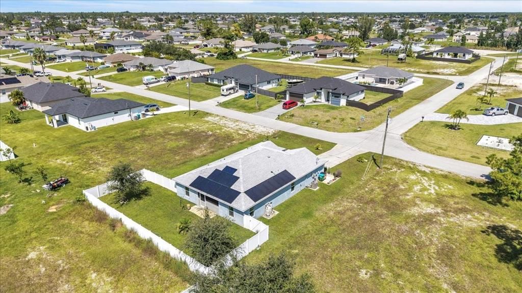 待售: $317,000 (4 贝兹, 2 浴室, 1809 平方英尺)