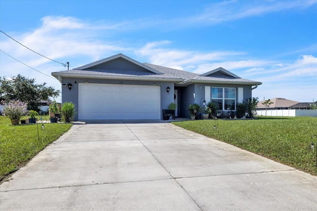 待售: $317,000 (4 贝兹, 2 浴室, 1809 平方英尺)