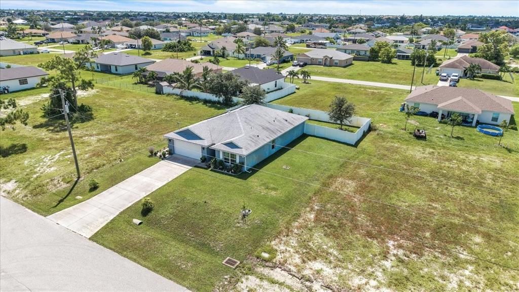 待售: $317,000 (4 贝兹, 2 浴室, 1809 平方英尺)