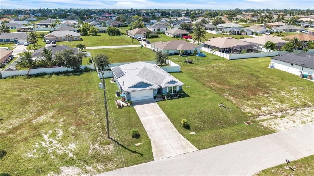 待售: $317,000 (4 贝兹, 2 浴室, 1809 平方英尺)