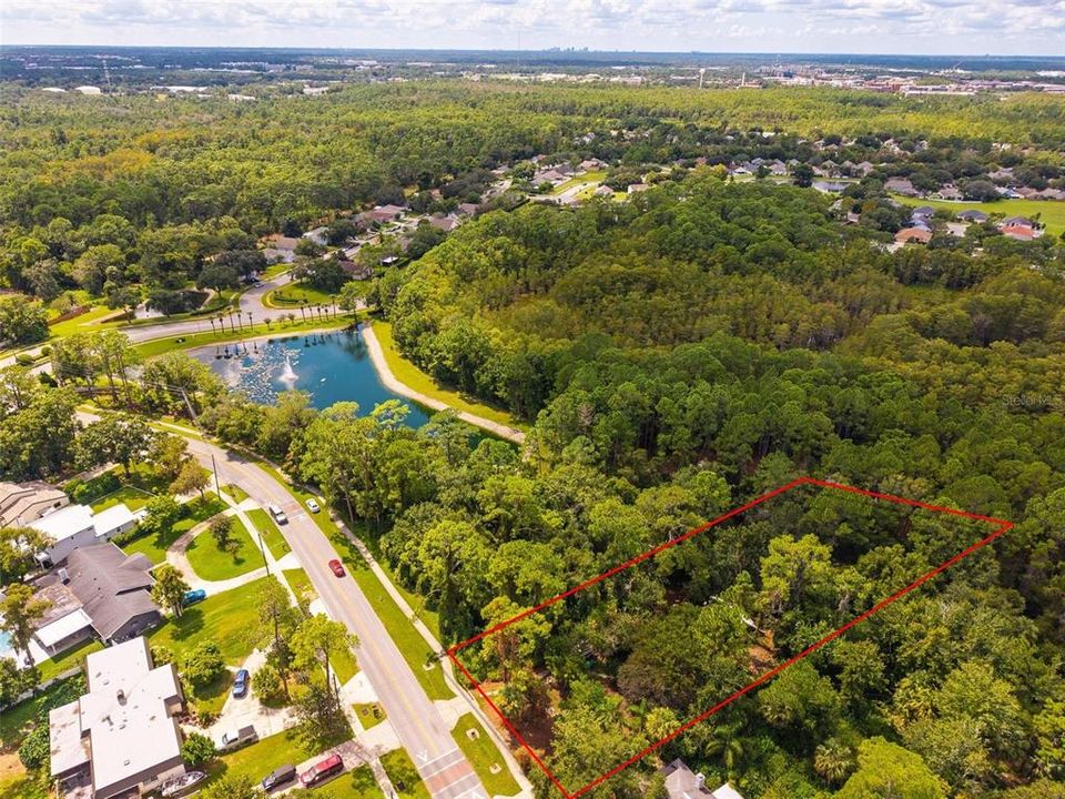 Под контрактом: $183,000 (0.45 acres)