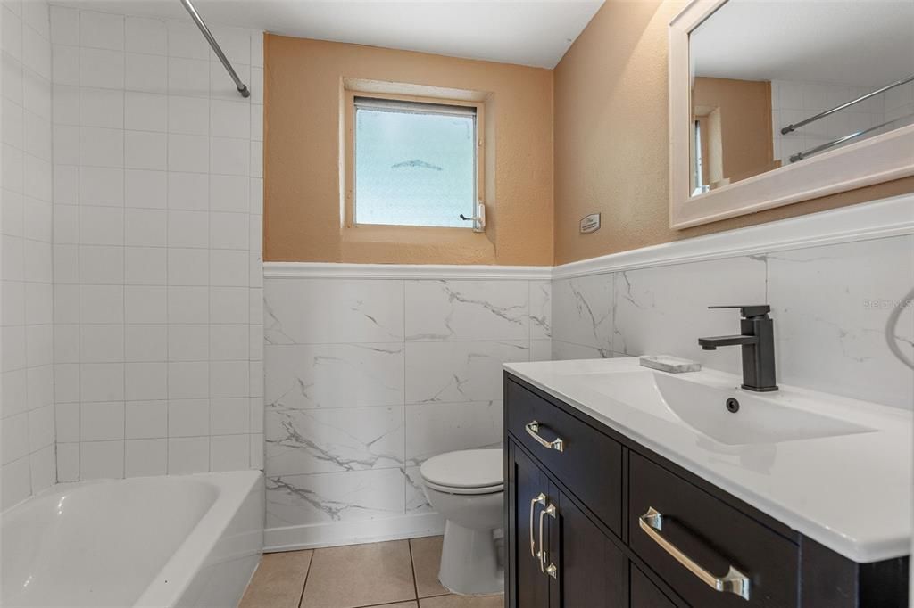 En Venta: $310,000 (2 camas, 1 baños, 1038 Pies cuadrados)