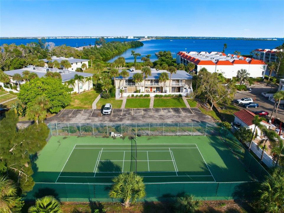 Activo con contrato: $550,000 (2 camas, 2 baños, 1187 Pies cuadrados)