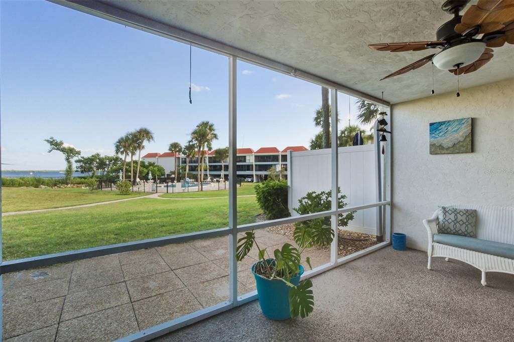 Activo con contrato: $550,000 (2 camas, 2 baños, 1187 Pies cuadrados)