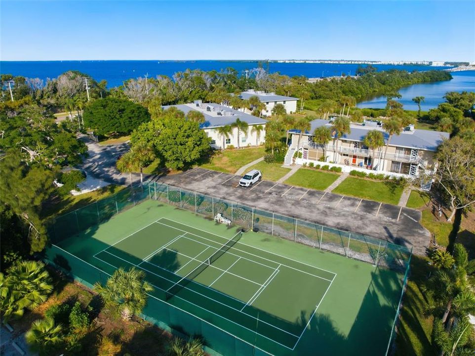 Activo con contrato: $550,000 (2 camas, 2 baños, 1187 Pies cuadrados)