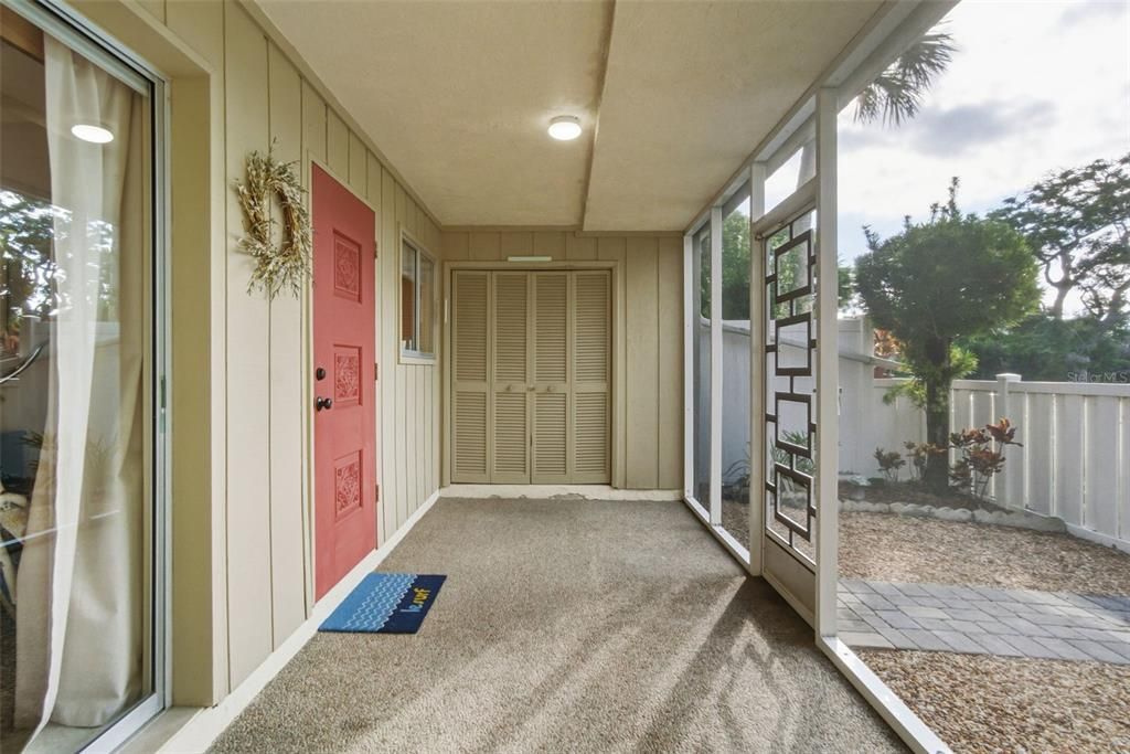 Activo con contrato: $550,000 (2 camas, 2 baños, 1187 Pies cuadrados)